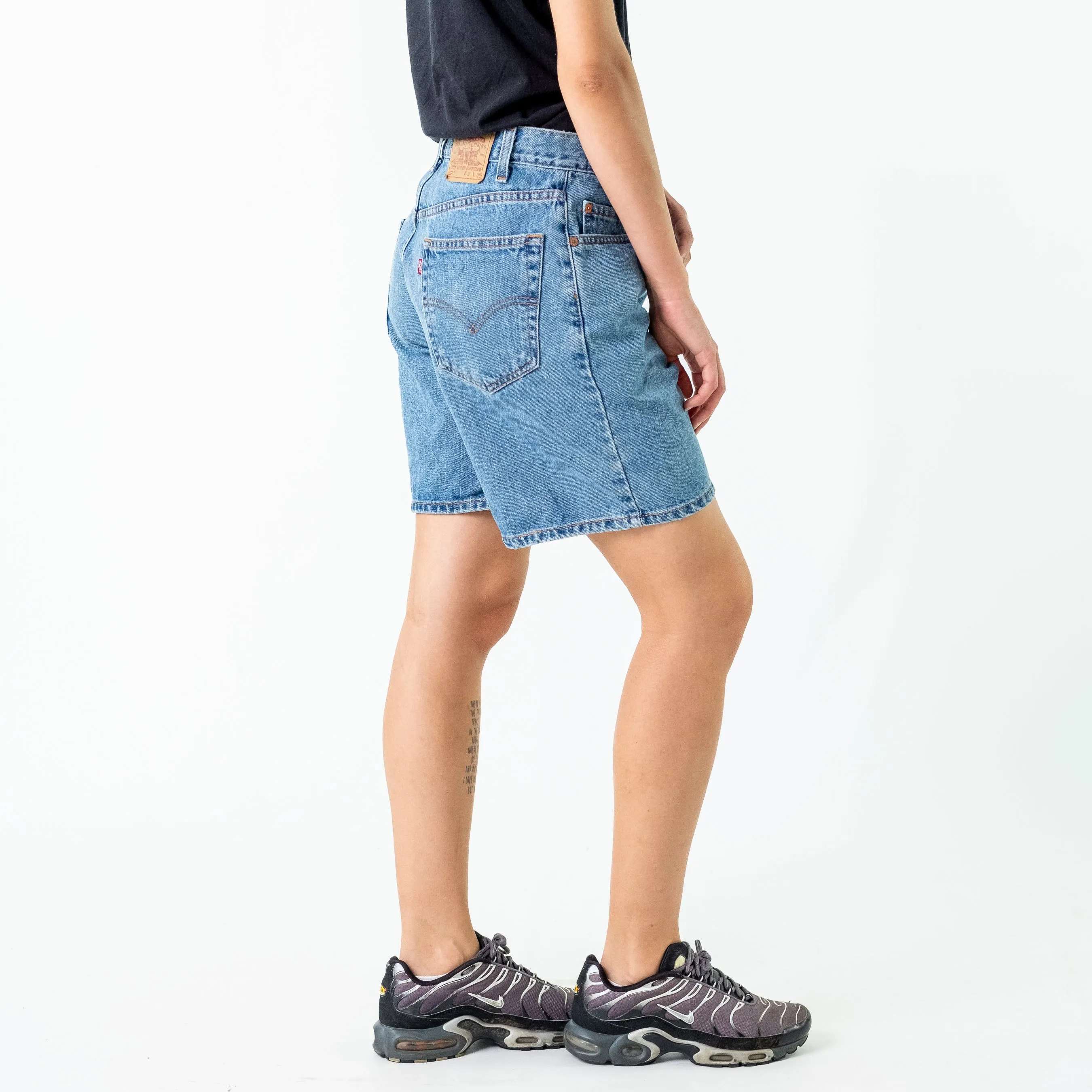 Light Blue 90s Levi's 550s Denim Carpenter Jorts Shorts (32)